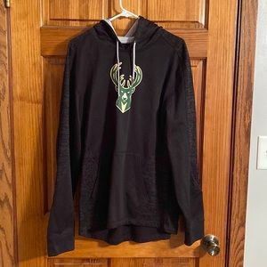 Milwaukee Bucks Sweatshirt